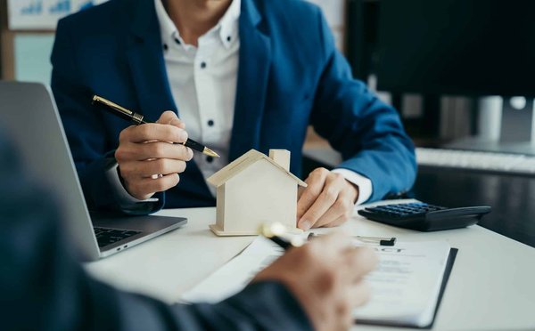 Quels sont les critères à prendre en compte pour choisir un SCPI ?